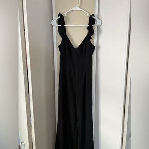 Black pantsuit with ruffle sleeve